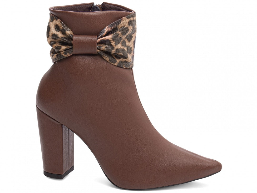 Bota Cano Curto