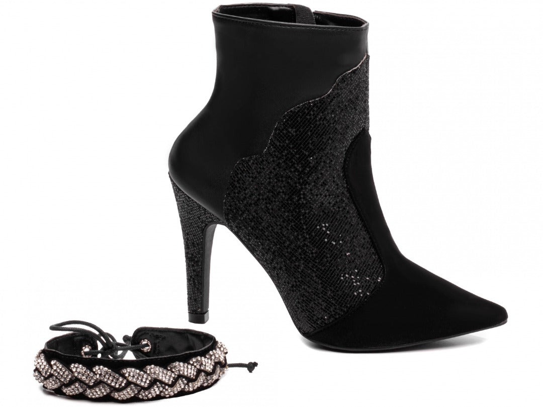 Bota Bico Fino Feminina