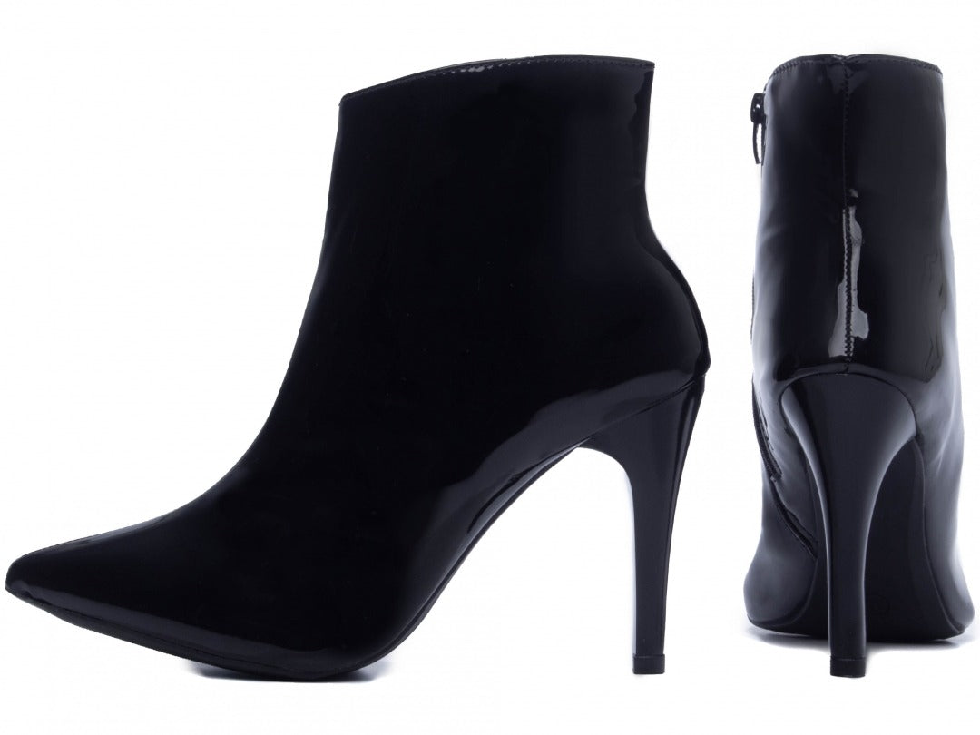 Bota Bico Fino Feminina Torricella