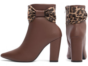 Bota Bico Fino Feminina